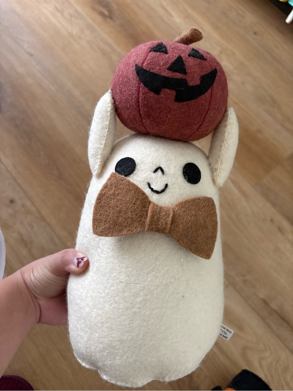 Felt Halloween standing Ghost